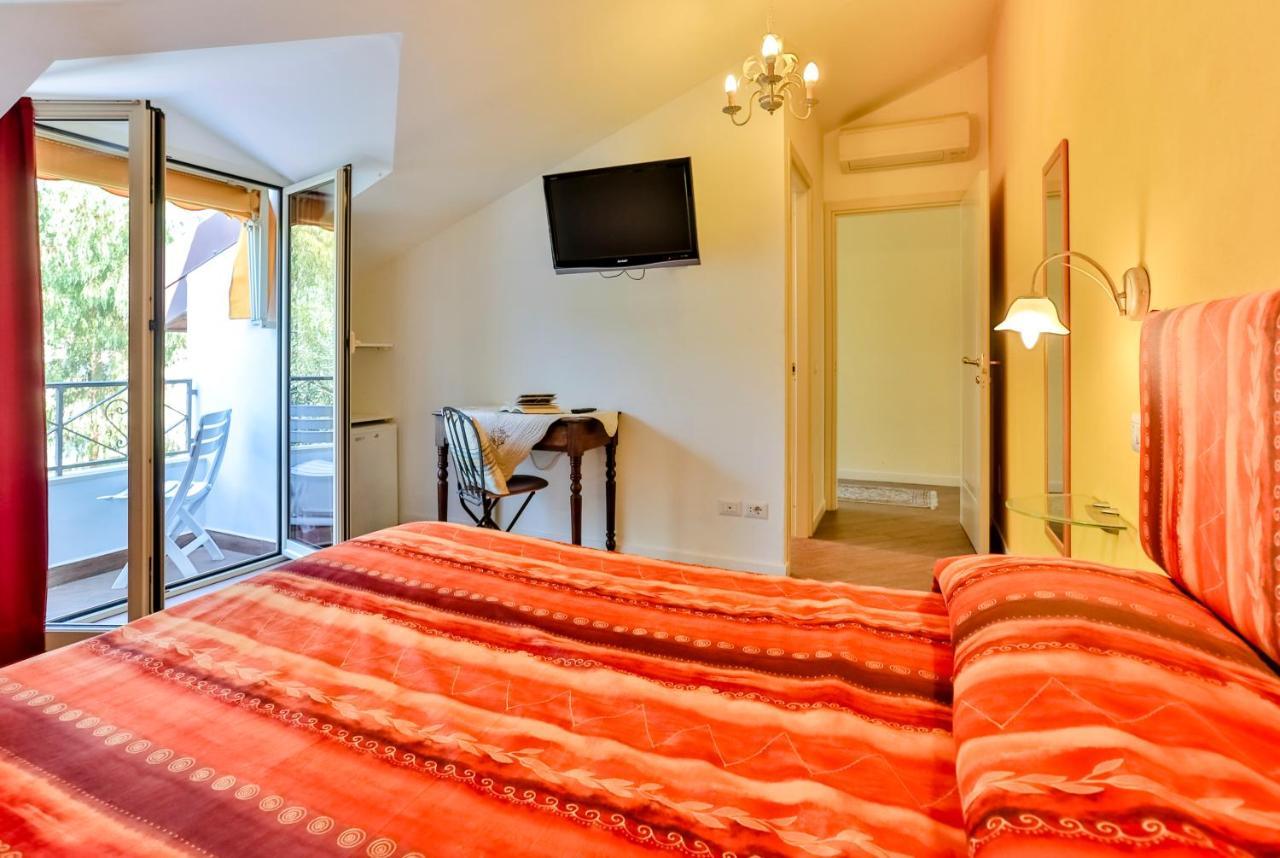 Casa Di Rossana Bed&Breakfast Sanremo Esterno foto