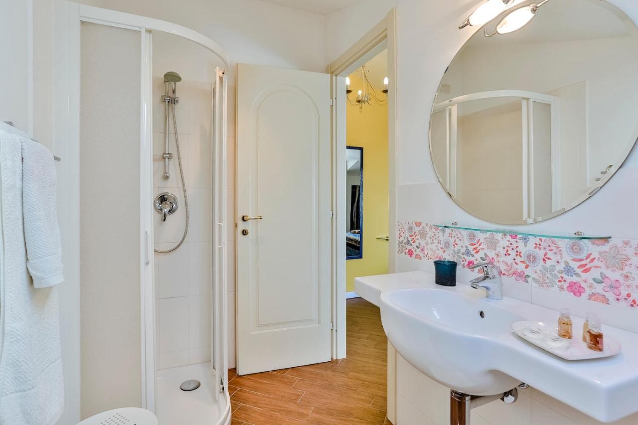 Casa Di Rossana Bed&Breakfast Sanremo Esterno foto
