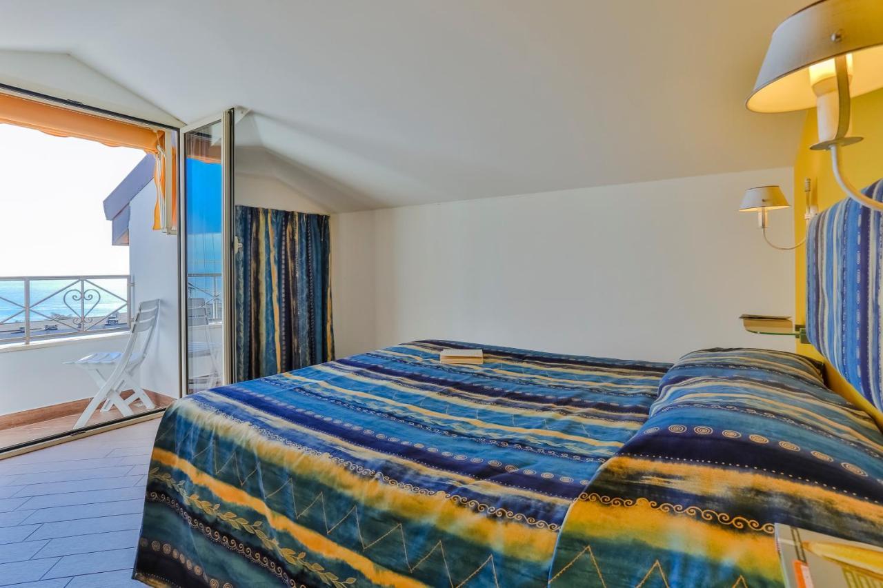 Casa Di Rossana Bed&Breakfast Sanremo Esterno foto